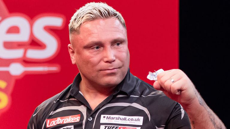 Gerwyn Price, sporting a new blonde look, landed a 164 checkout in his 10-8 win against Ryan Searle