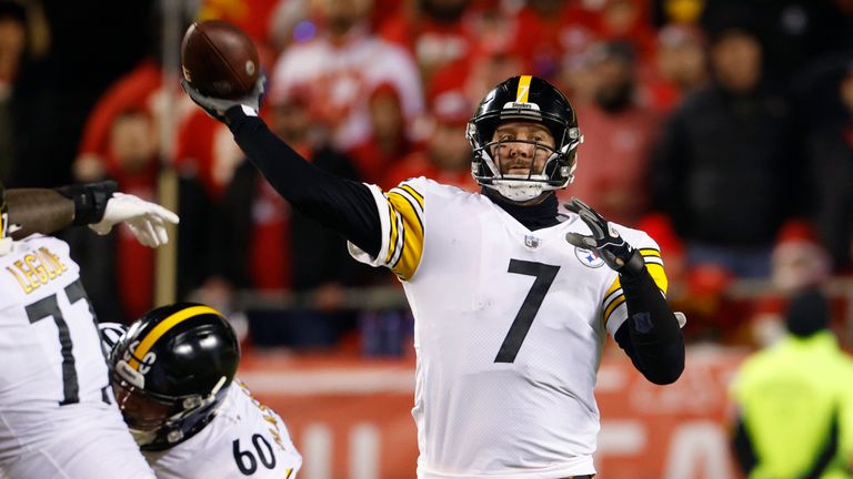 Ben Roethlisberger connects with wide receiver Diontae Johnson for a 13-yard touchdown and what could prove his last in the NFL.
