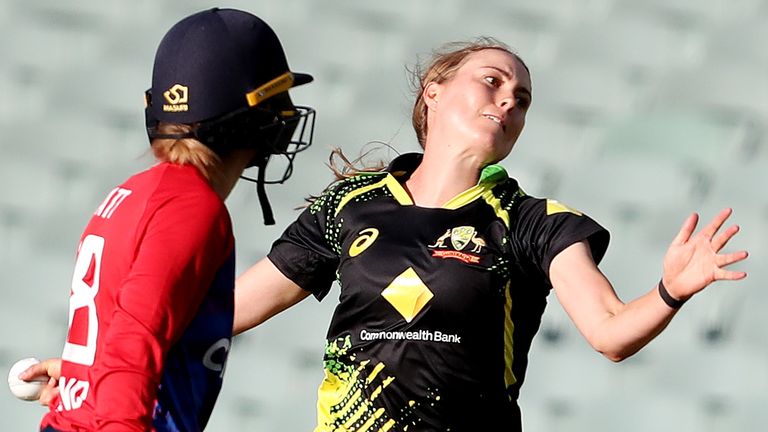 Australia fast bowler Tayla Vlaeminck will miss the rest of the Women's Ashes and also the 50-over World Cup in New Zealand