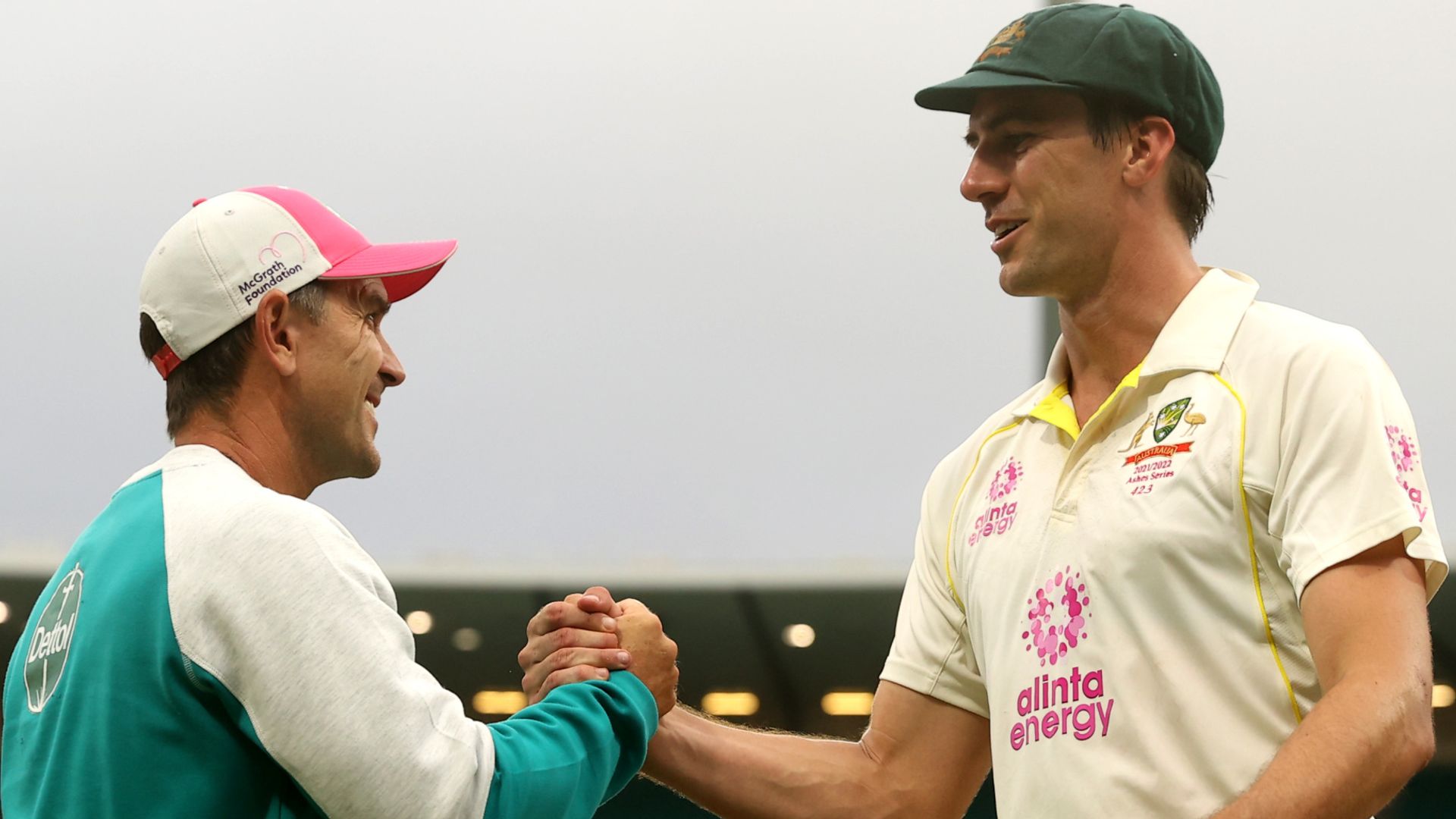 Cummins: Australia need 'more collaborative' coach than Langer