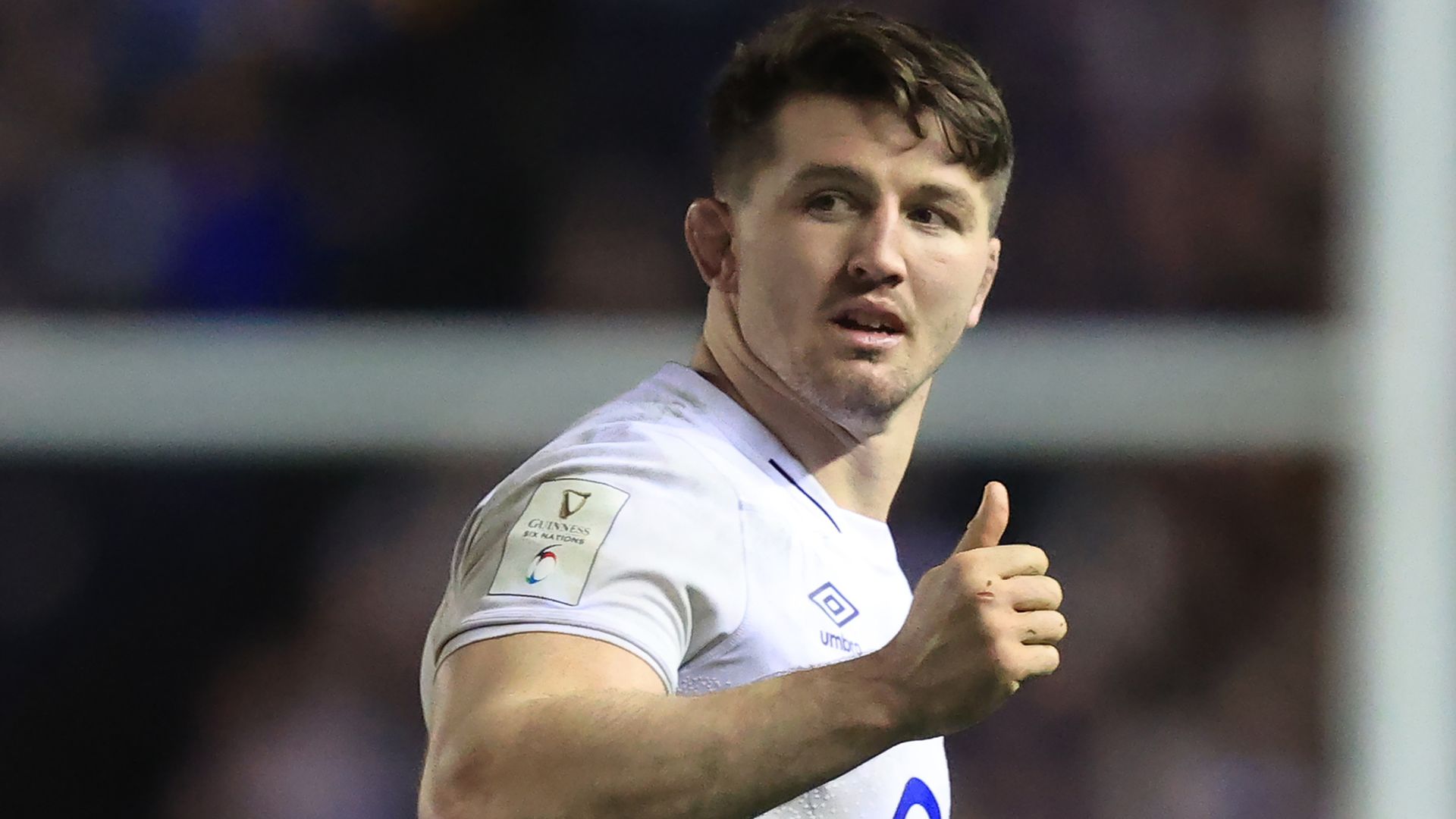 England players looking to grab chance | Italy seeking 80-minute display