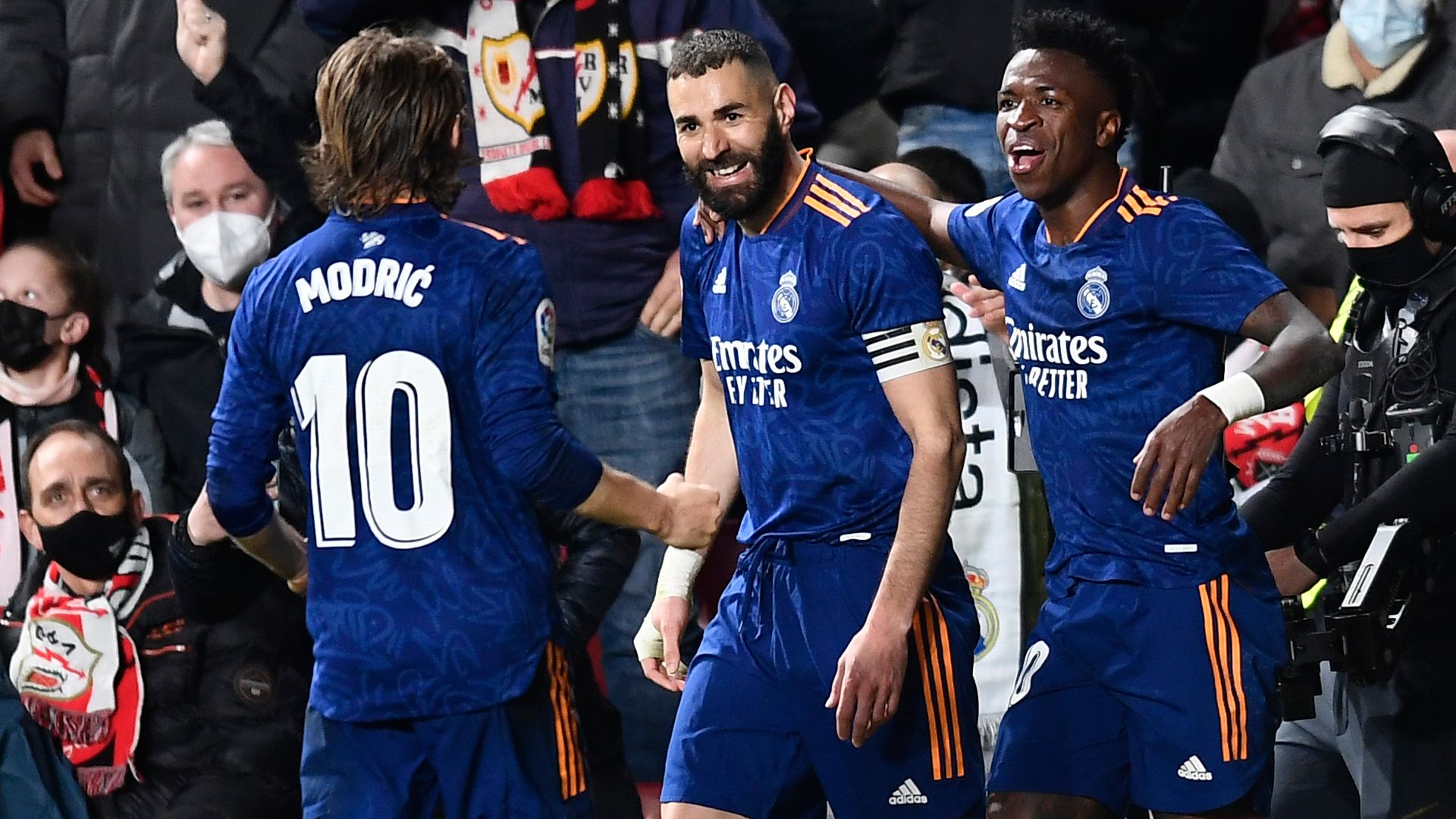 Euro round-up: Benzema strike seals Real Madrid victory