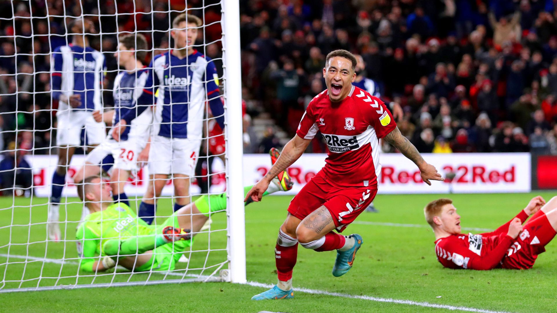 Boro comeback condemns Bruce's WBA to another defeat