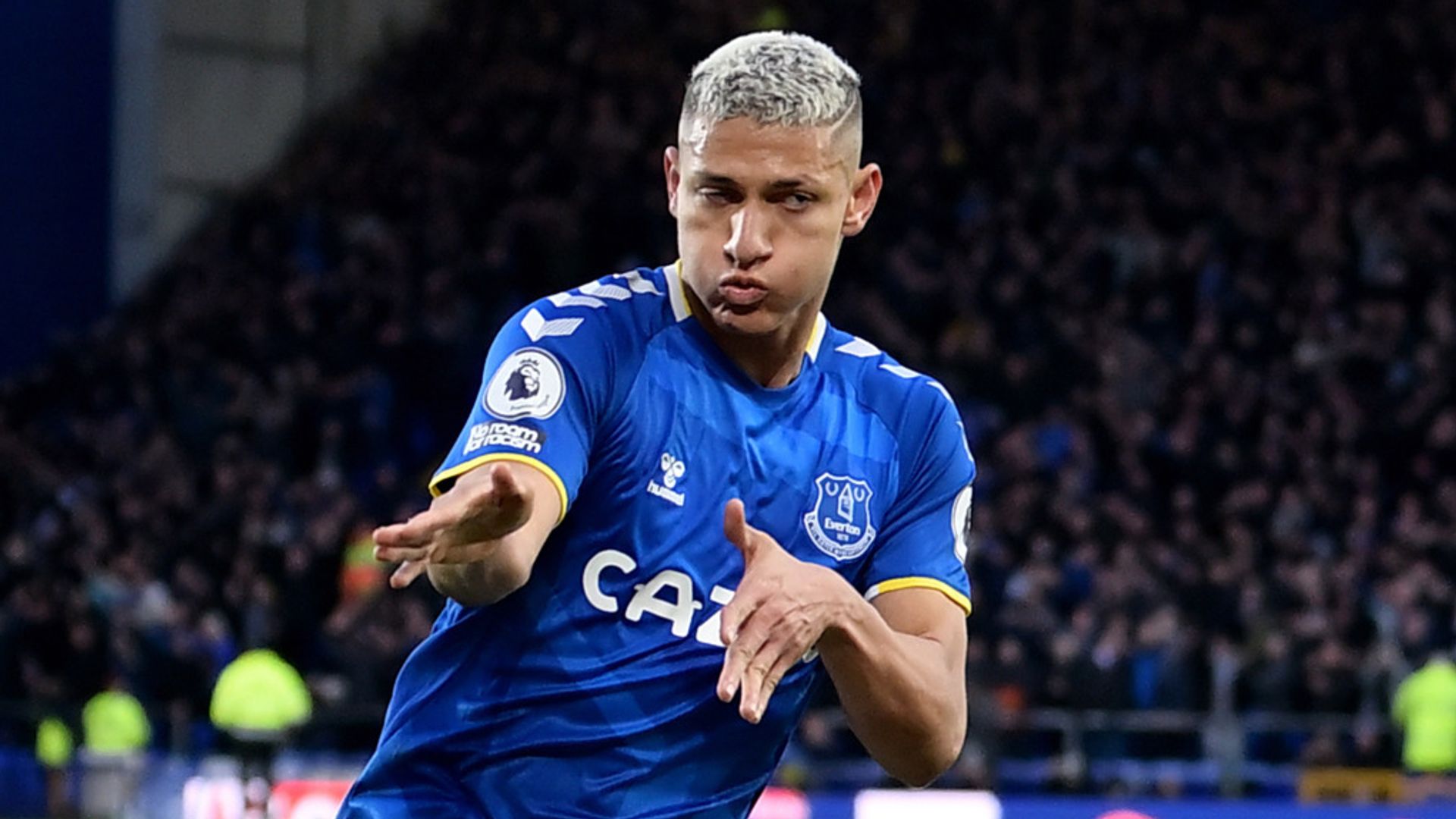 Richarlison rescues point for Everton vs Leicester LIVE!