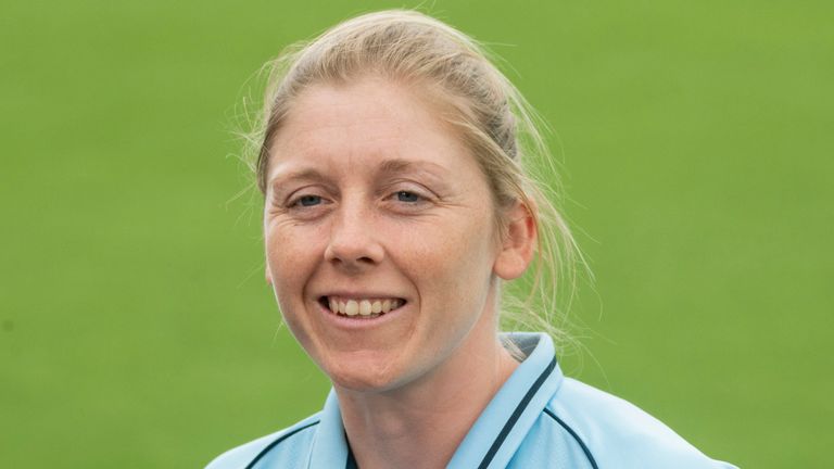 Heather Knight's side trail Australia 6-4 on points ahead of the three Women's Ashes ODIs