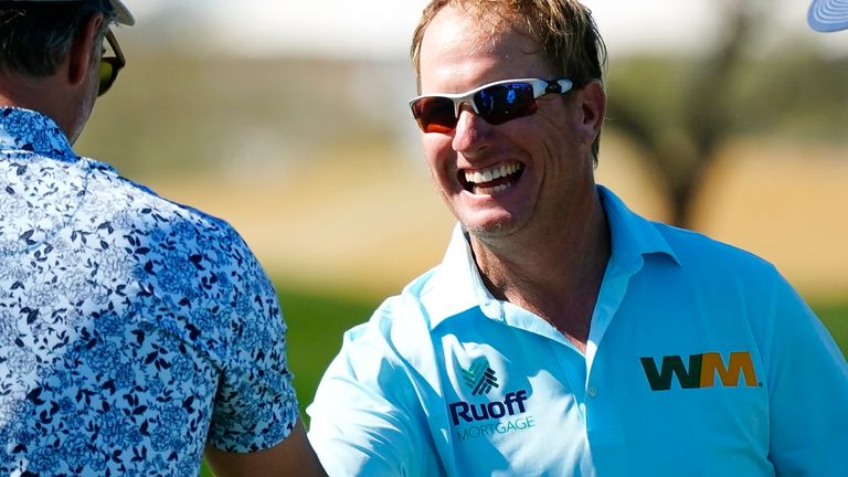 Hoffman: I respect the PGA but rule change is needed