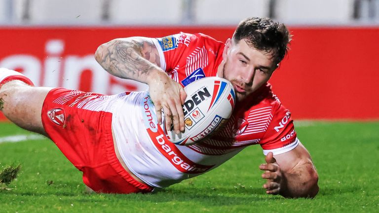 Matt Percival scored twice for St Helens in victory vs Wakefield 