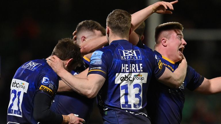 Worcester Warriors celebrate during victory over Bristol Bears