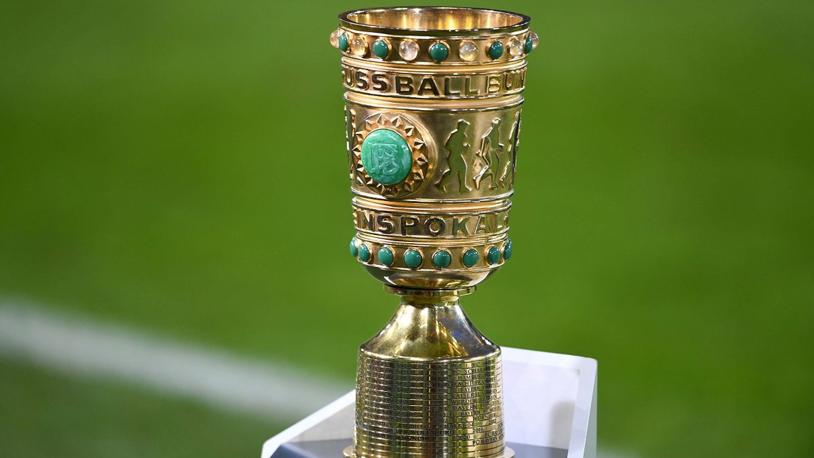DFB-Pokal HSV und Freiburg bestreiten erstes Halbfinale Fußball News Sky Sport
