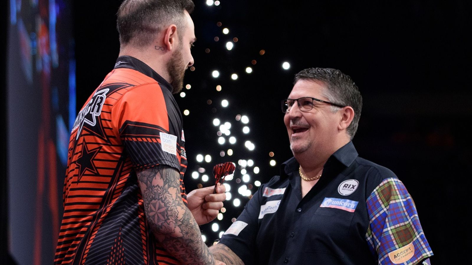 Joe Cullen klaar om de lucht te klaren met Gary Anderson na Premier League-clash Arrows |  pijlen nieuws