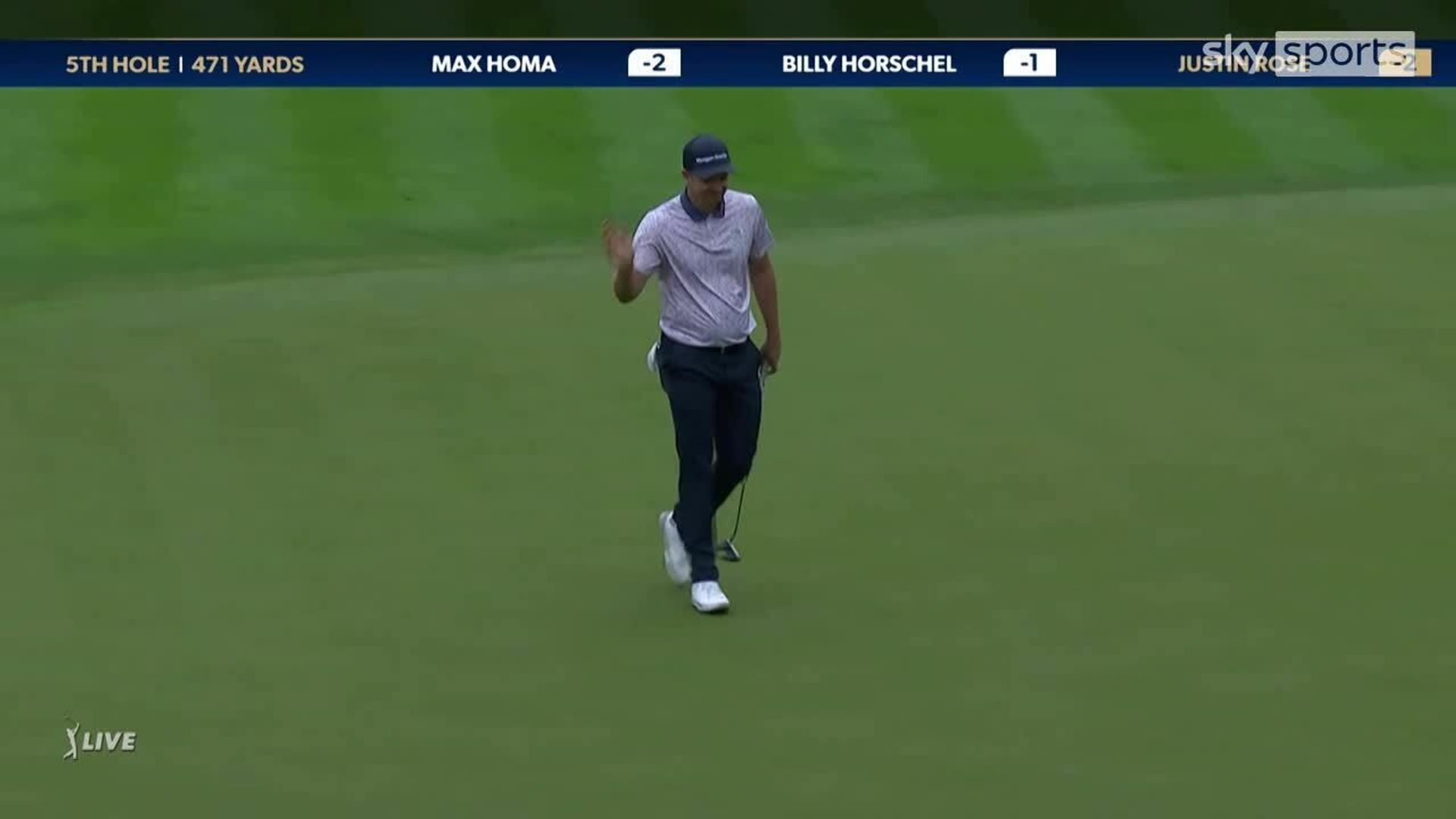 Rose slams home long putt!