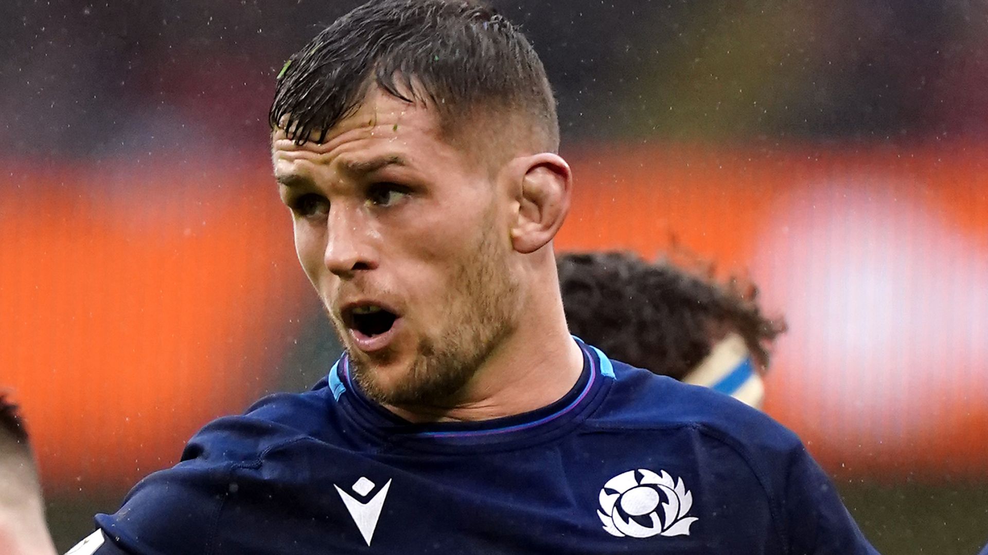 Bristol sign Scotland forward Bradbury