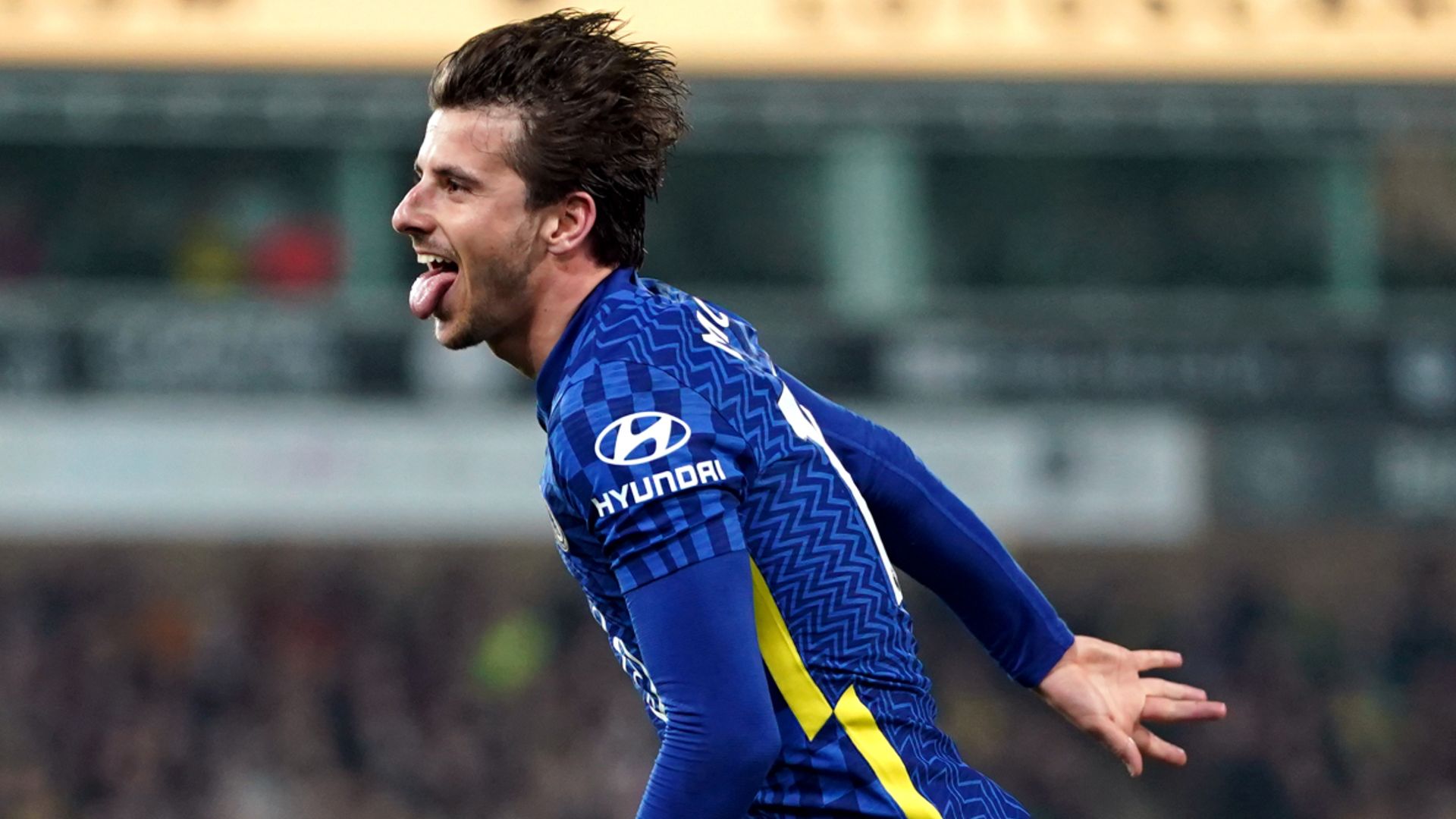 Chelsea put off-field worries aside to beat Norwich