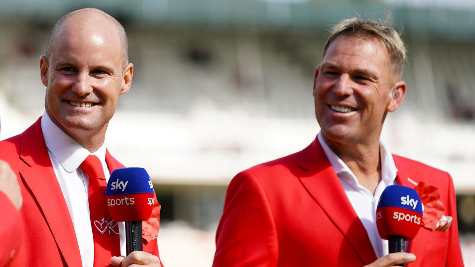 Strauss: Warne 'greatest showman' | Root: He was a 'massive idol'