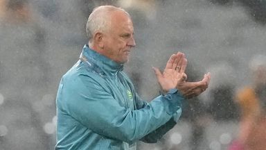 Graham Arnold is struggling to rouse the Socceroos