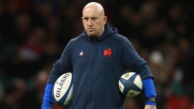 Shaun Edwards has signed a contract to become Argentina's next defence coach, ending any possibility of him linking up with Steve Borthwick's England