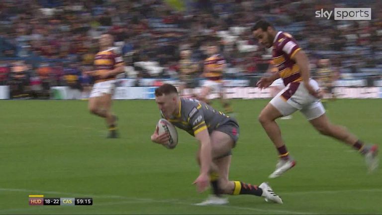 Highlights of the Betfred Super League match between Huddersfield Giants and Castleford Tigers.