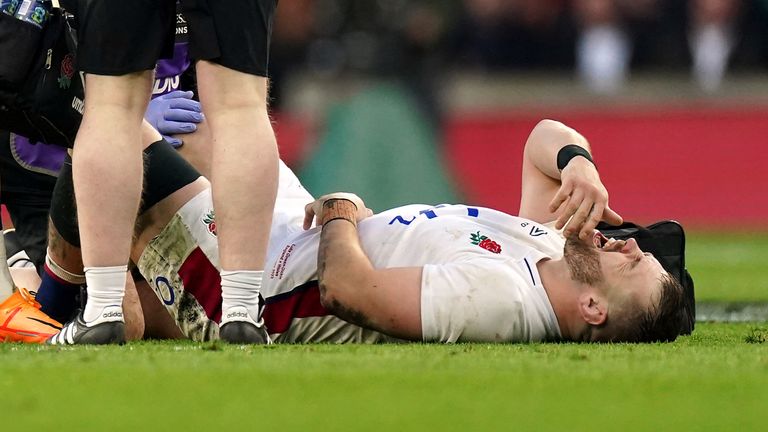 Hooker Luke Cowan-Dickie suffered a knee injury vs Wales which forced him off in the first half 