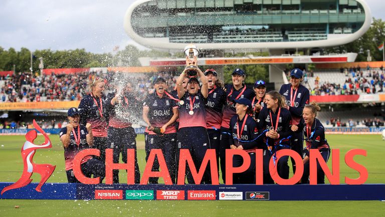 Nasser Hussain and Mel Jones discuss England's chances of retaining their World Cup title in New Zealand