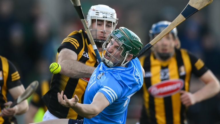 Aidan Mellett of Dublin in action against Mikey Carey of Kilkenny