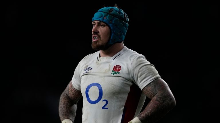 England's Jack Nowell says the team are gelling well together and is remaining positive ahead of the first Test against Australia. 