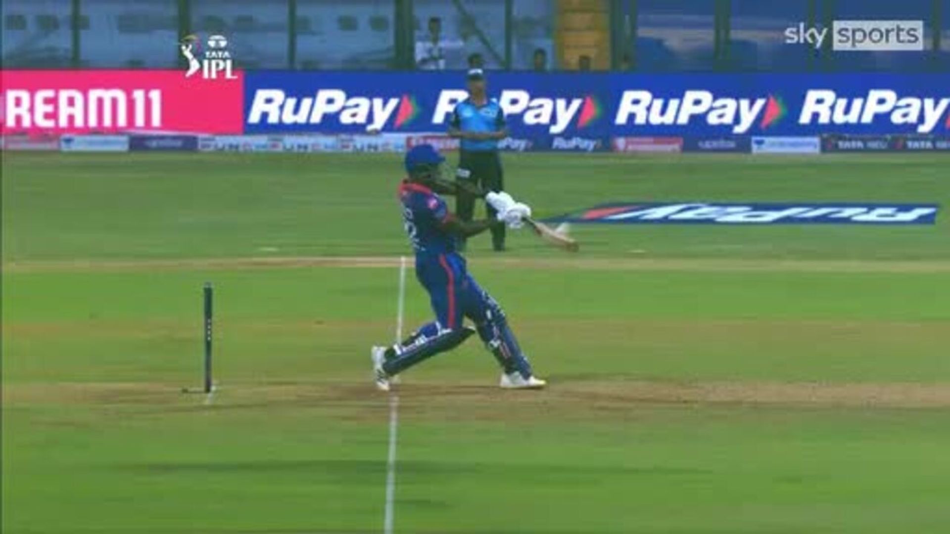 Delhi fume with umpires in chaotic final over!