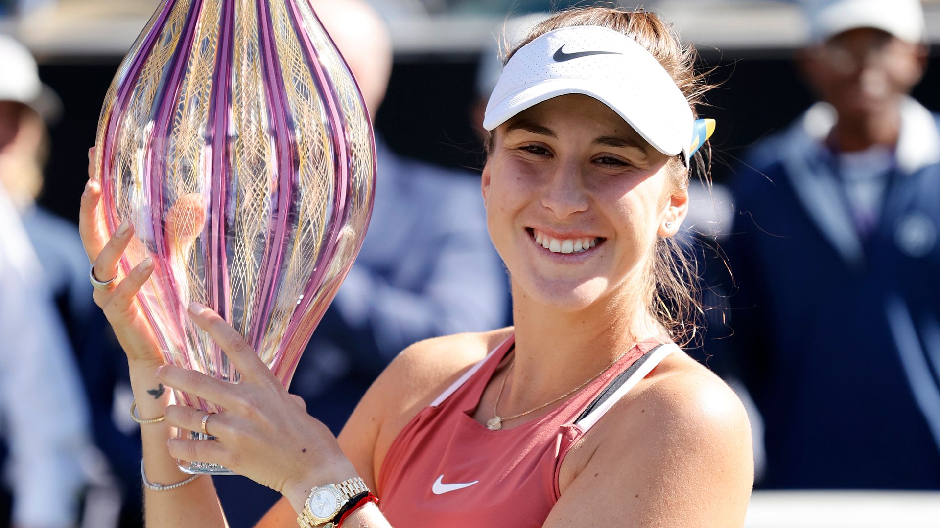 Bencic wins marathon Charleston Open final I Opelka lifts Houston title