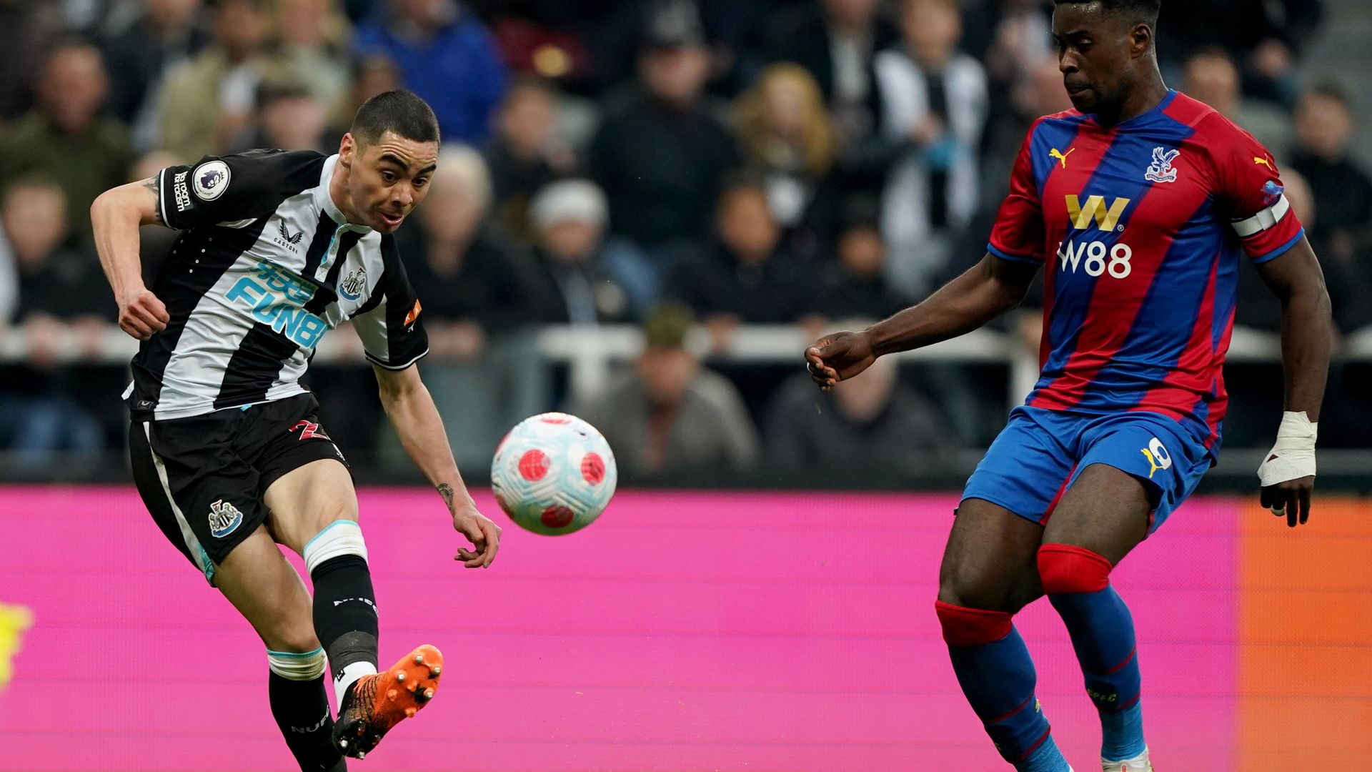 Almiron wondergoal gets Newcastle to 40 points with Palace win