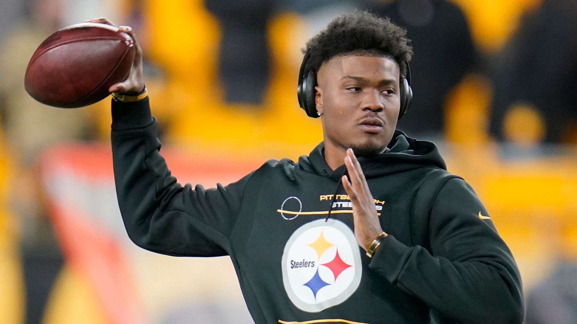Steelers mourn death of quarterback Haskins
