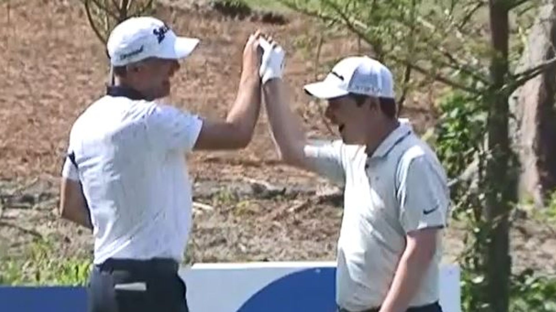 'That's awesome!' - MacIntyre stunned by hole-in-one!