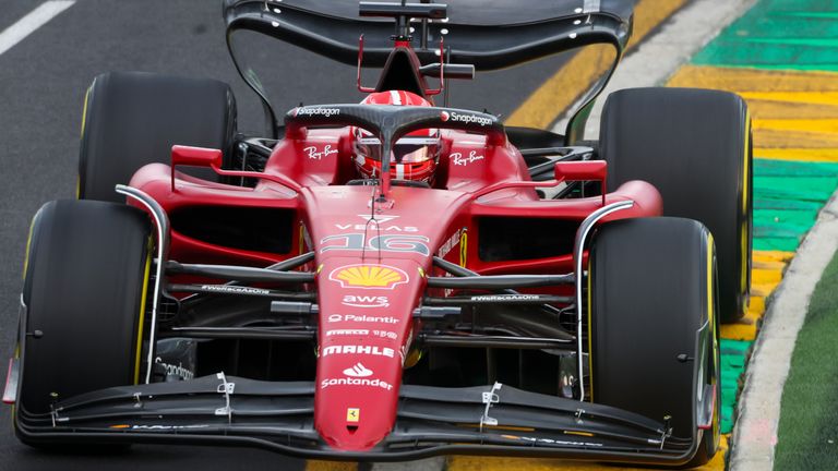 Avustralya GP Elemeleri: Charles Leclerc, Ferrari adına Max Verstappen'i yendi, Mercedes gelişti
