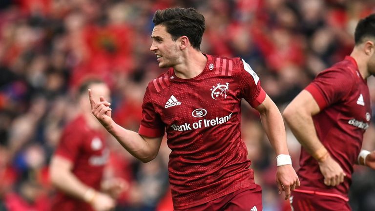 Carbery landed all six kicks he was presented with in the match, landing them from all angles 