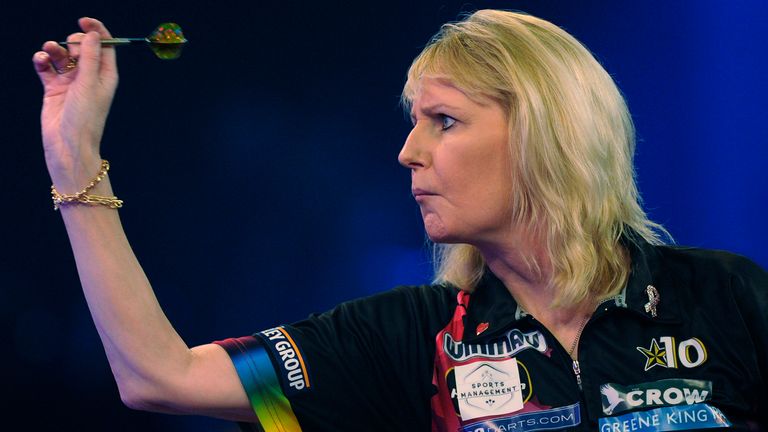 Trina Gulliver doet mee aan BDO World Darts 2019