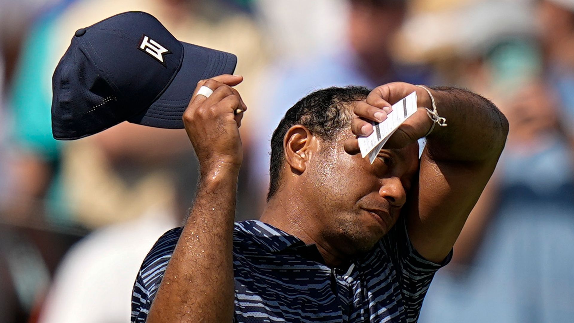 Tiger: 'I've felt better' | 'Rory made it look easy!'