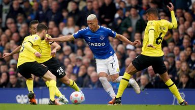 Everton's Richarlison in action against Chelsea this season - could he sign for the Blues?