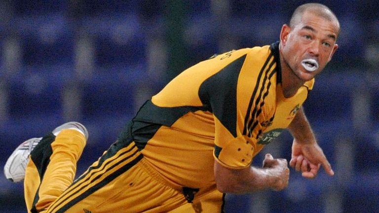 Following the news former Australia all-rounder Andrew Symonds has died at the age of 46, Fox Sports News' Mark Cunningham says the cricketing community is in shock 