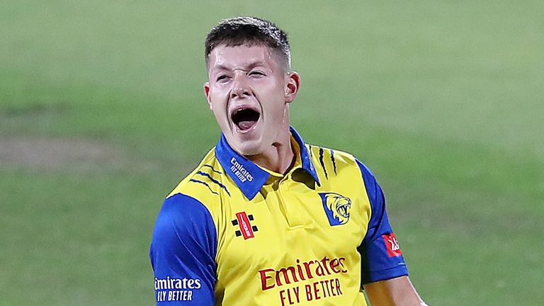 Durham's Matthew Potts has received a maiden call-up to the Test team