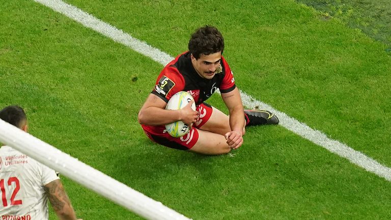 Davit Niniashvili's late first half try was ruled out for putting a foot on the dead-ball line
