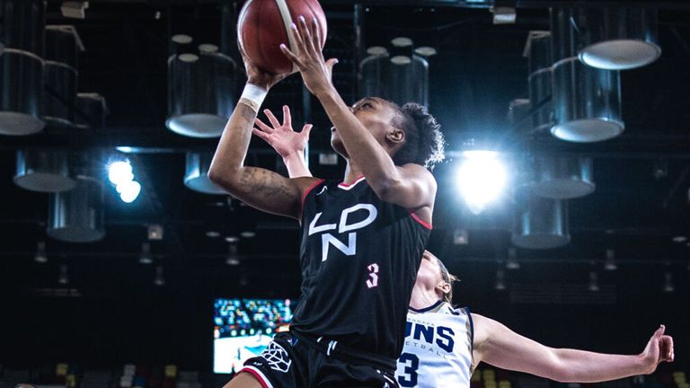 London Lions Women defeated Sevenoaks Suns 67-58 in a home league game played at the Copper Box Arena in March