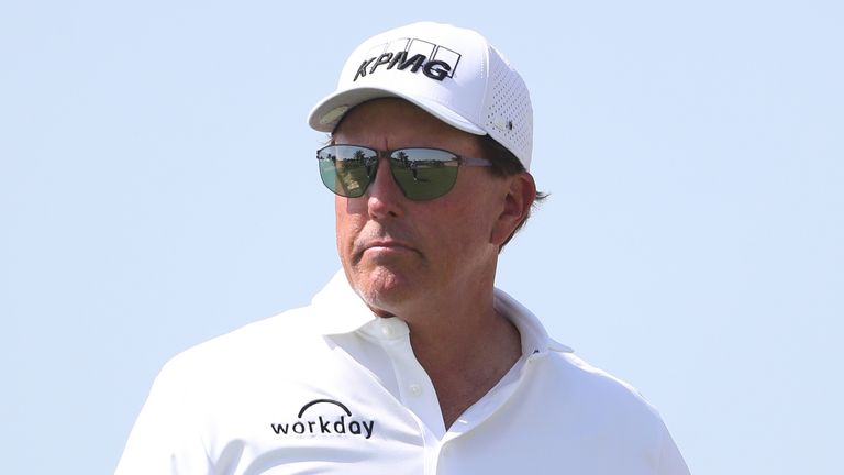 Phil Mickelson has apologised for 