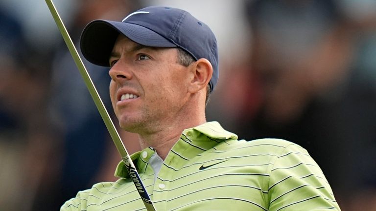 Vea a los siete pájaros de McIlroy en camino a publicar cinco bajo 65 para la primera ronda del Campeonato de la PGA