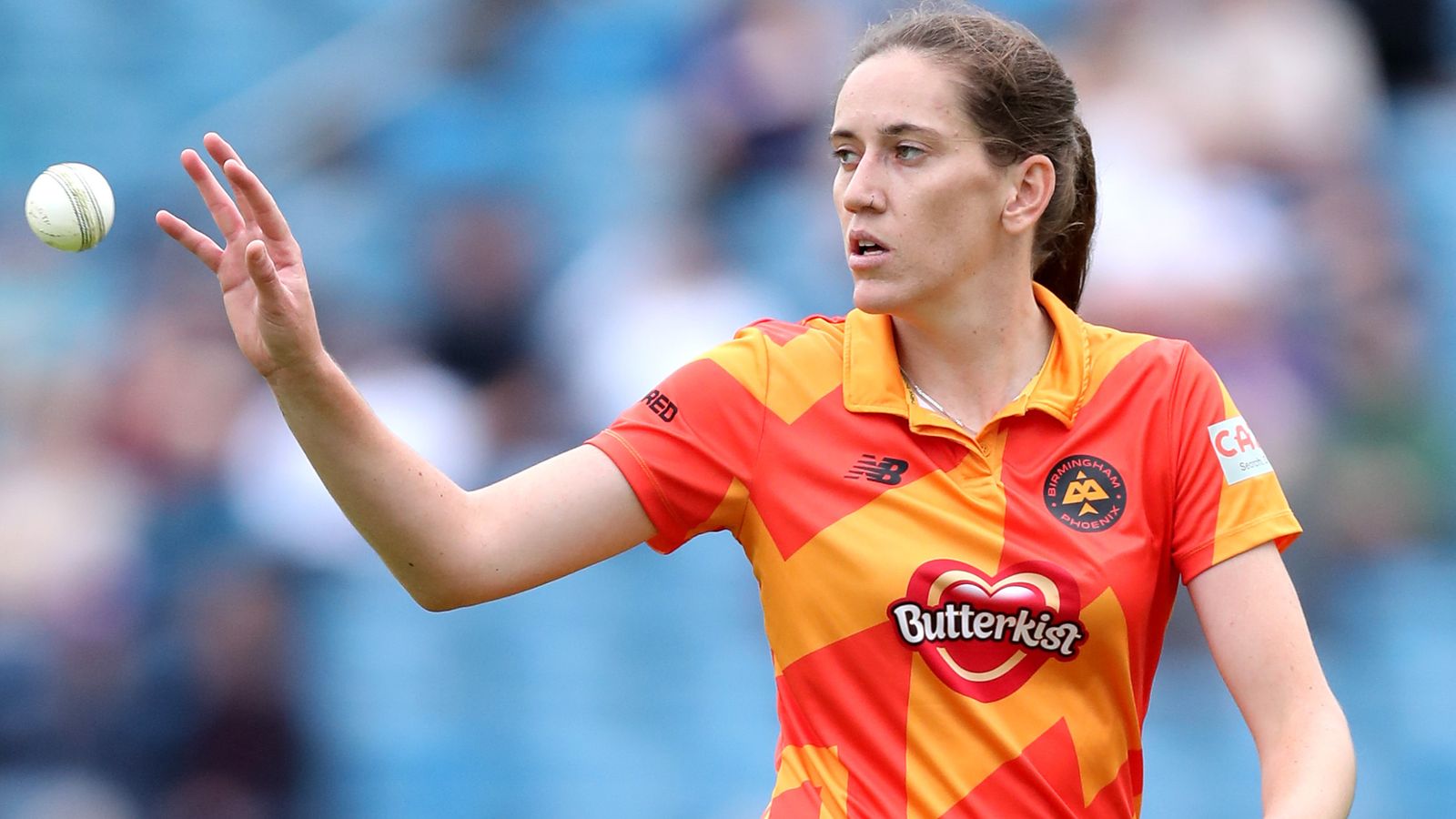 Emily Arlott out of England Women’s Test vs South Africa due to effects of Covid-19; Issy Wong comes in