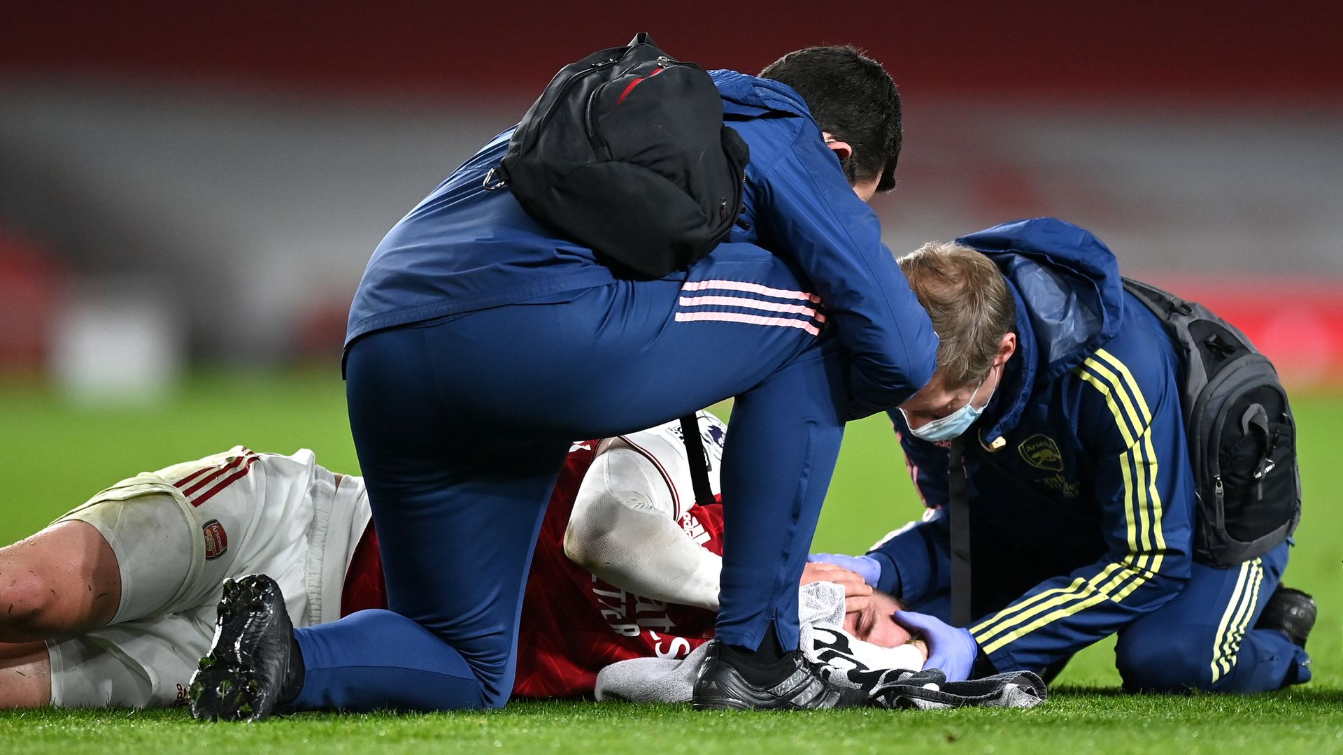 Football's law-makers urged to introduce temporary concussion substitutions