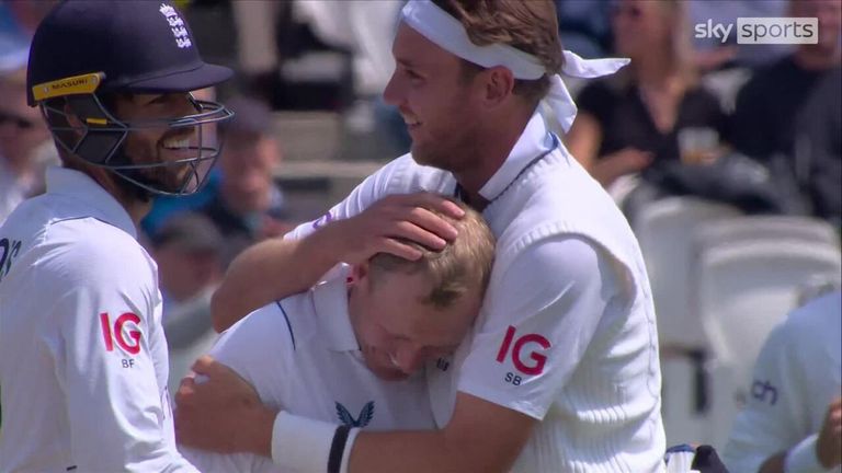 Matt Parkinson picked up his first Test wicket as he dismissed Tim Southee to end New Zealand's second innings