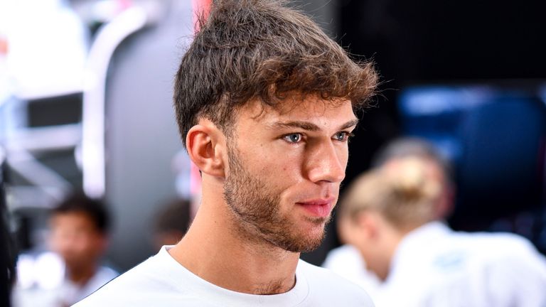 Pierre Gasly comments on his future in F1 saying he 'doesn't have to stay with AlphaTauri' after his ambition is to 'fight at the front'