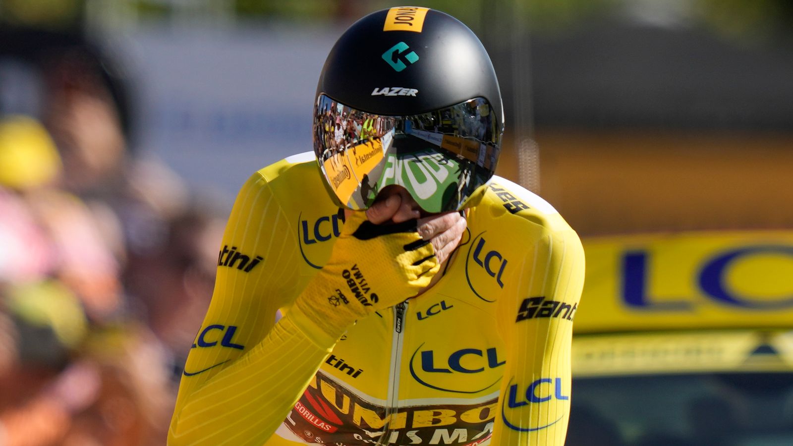 Tour de France: Jonas Vingegaard set to win Tour as Wout van Aert clinches time trial