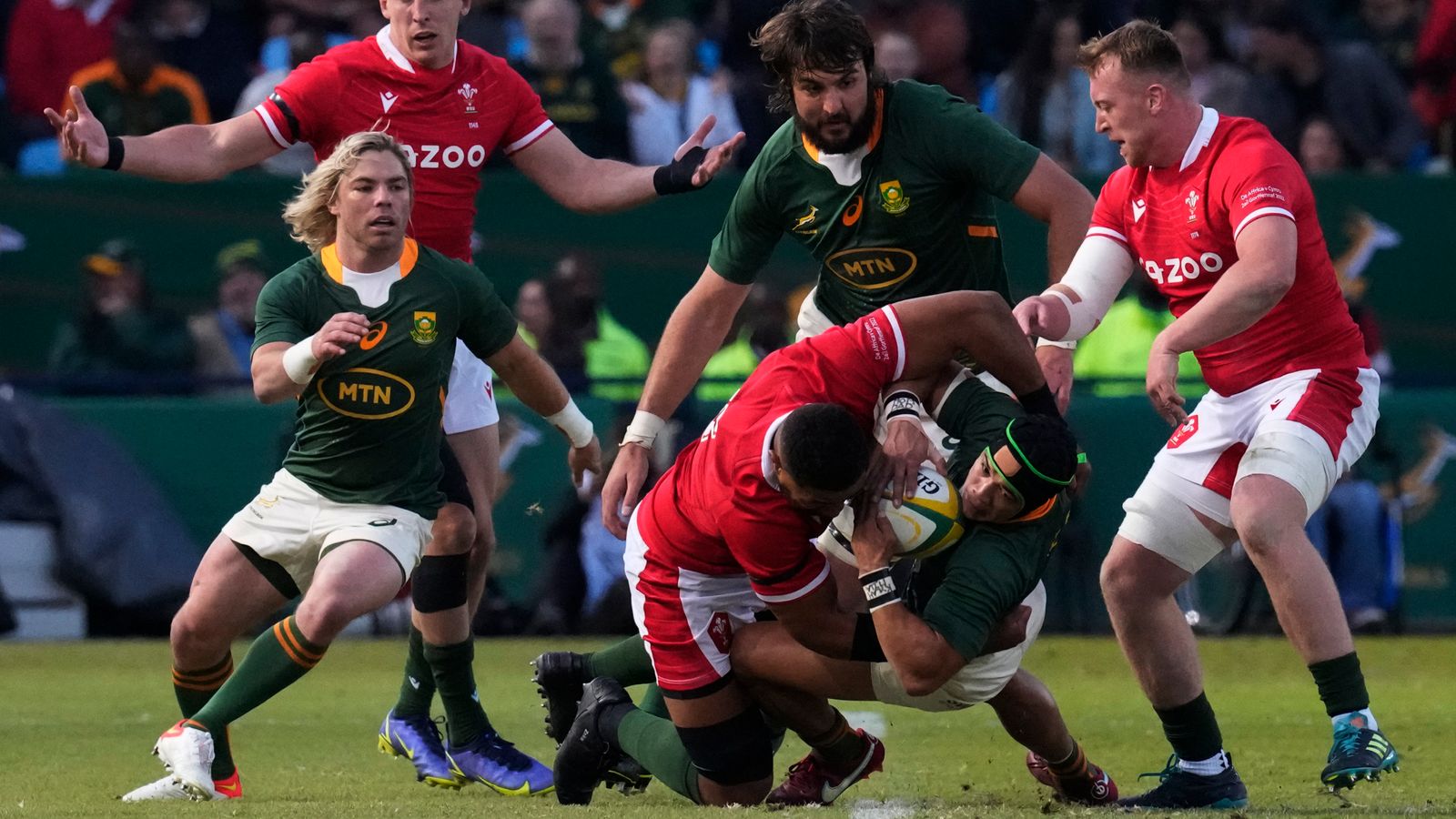 South Africa 32-29 Wales Springboks take dramatic 1-0 series lead with late penalty Rugby Union News Sky Sports