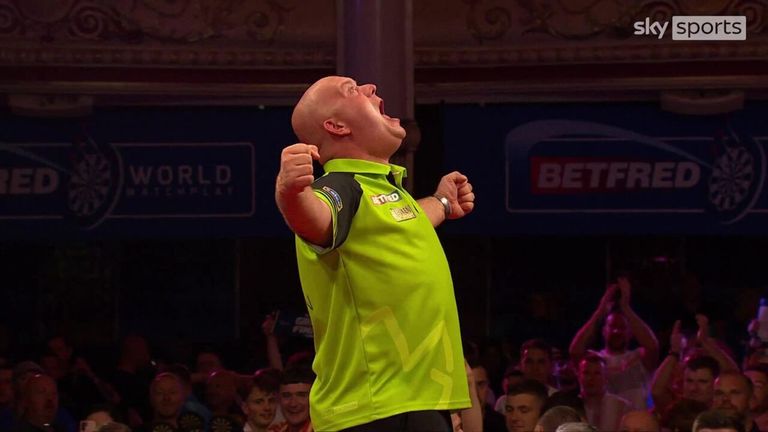 Check out the best action from the semifinals at World Matchplay...
