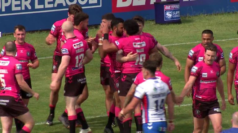 Highlights of the Betfred Super League match between Wakefield Trinity and Wigan Warriors. 