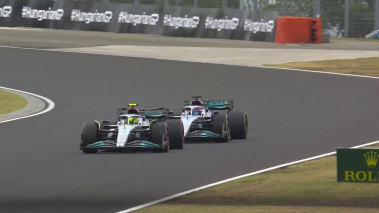 George Russell non riesce a trattenere a lungo Lewis Hamilton, che ora è in seconda posizione nel GP d'Ungheria.